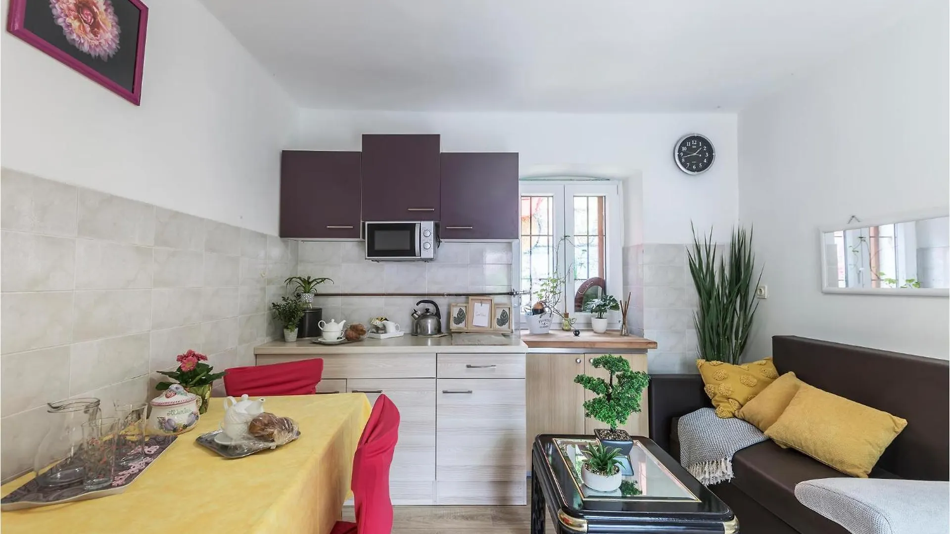 2 Bedroom Cozy Home In Kostrcani Croatia