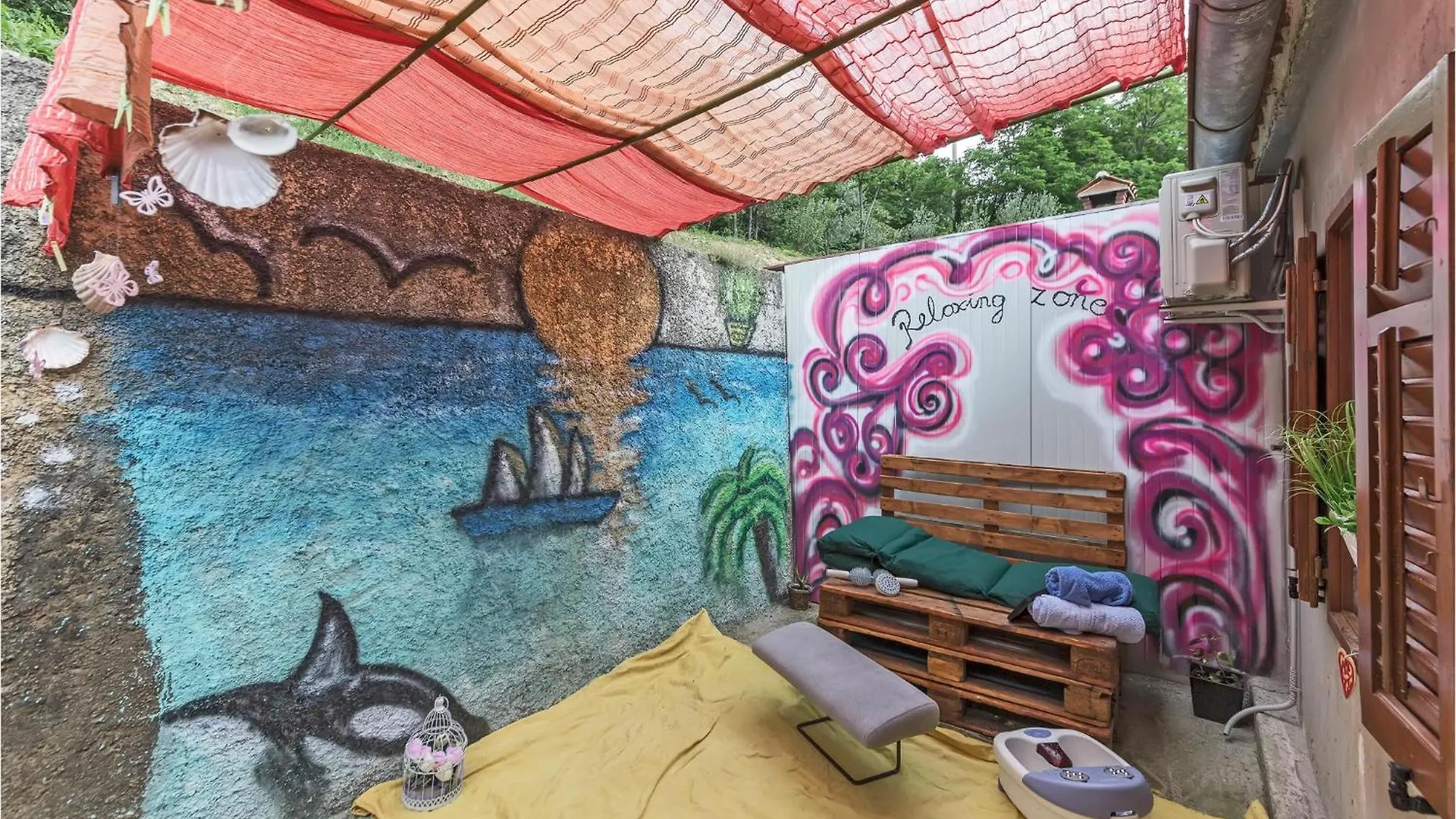 2 Bedroom Cozy Home In Kostrcani Croatia