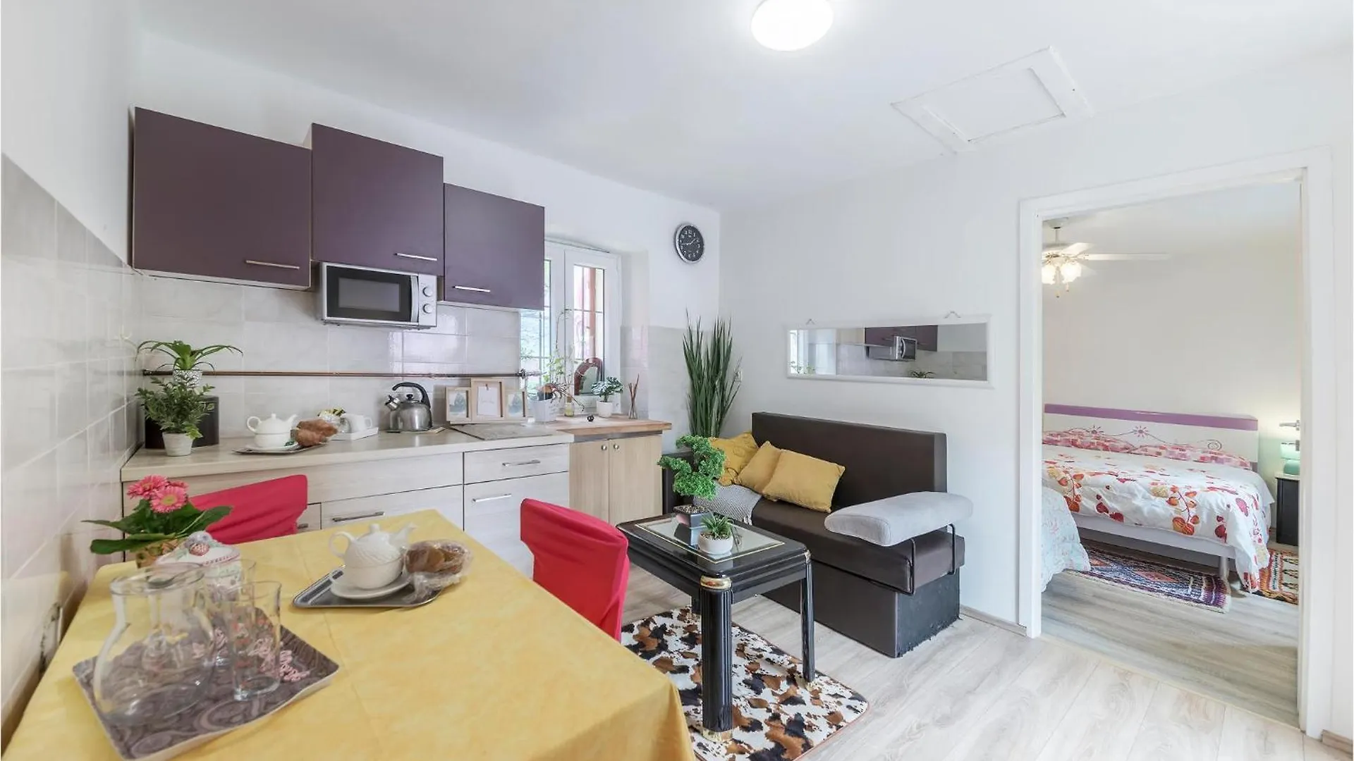 2 Bedroom Cozy Home In Kostrcani Holiday home