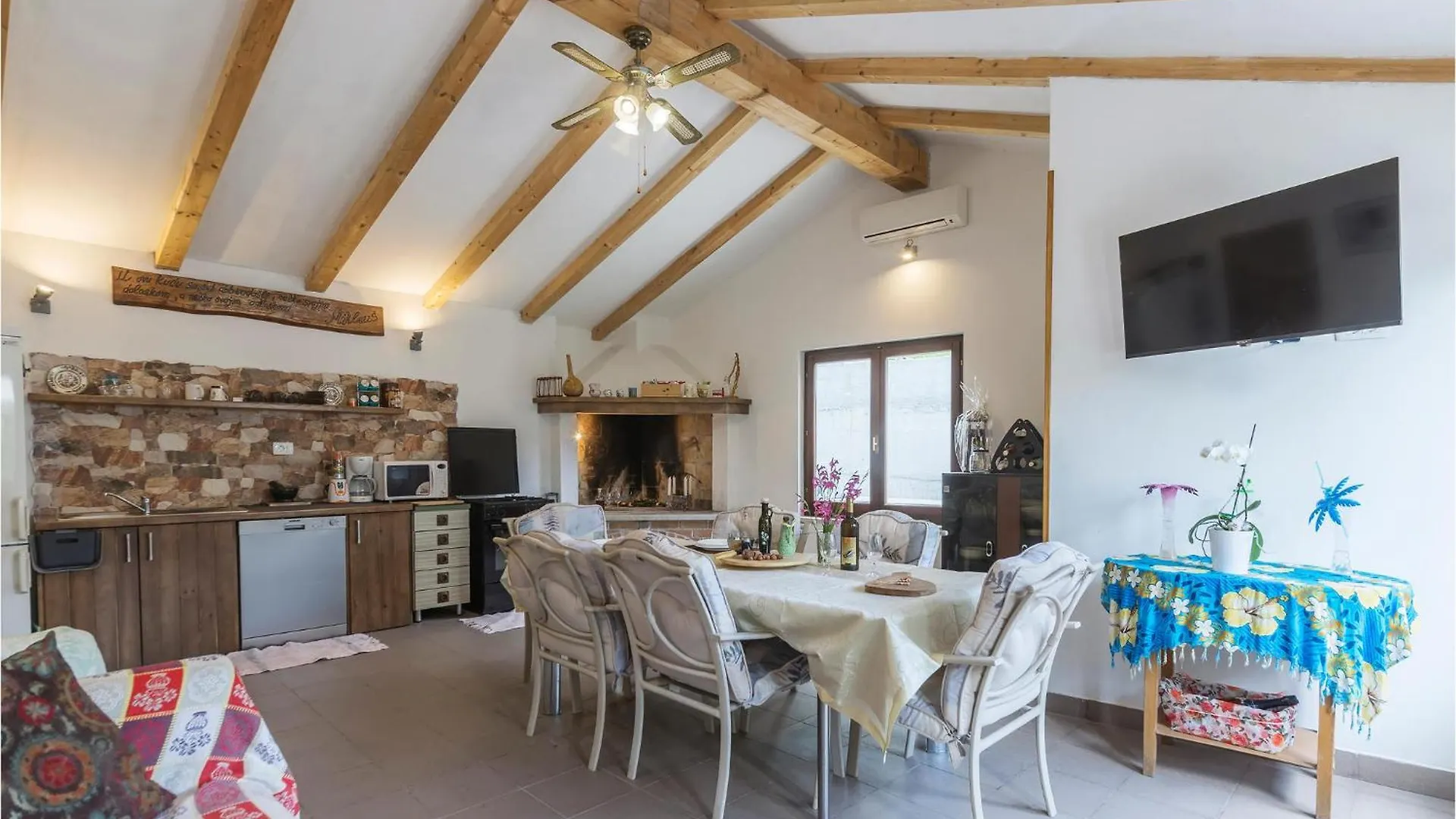 2 Bedroom Cozy Home In Kostrcani 0*,  Croatia